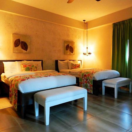 Mon Hotel Boutique Констанца Екстериор снимка