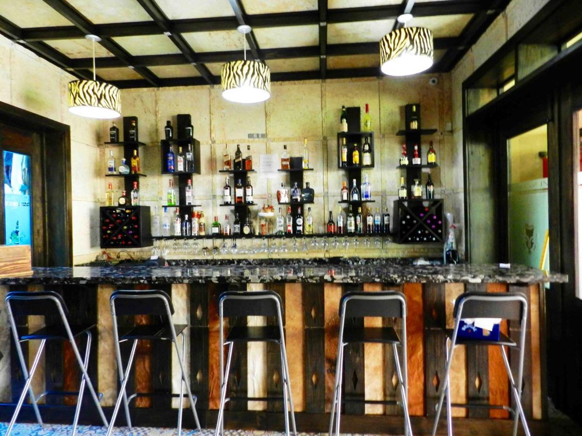 Mon Hotel Boutique Констанца Екстериор снимка