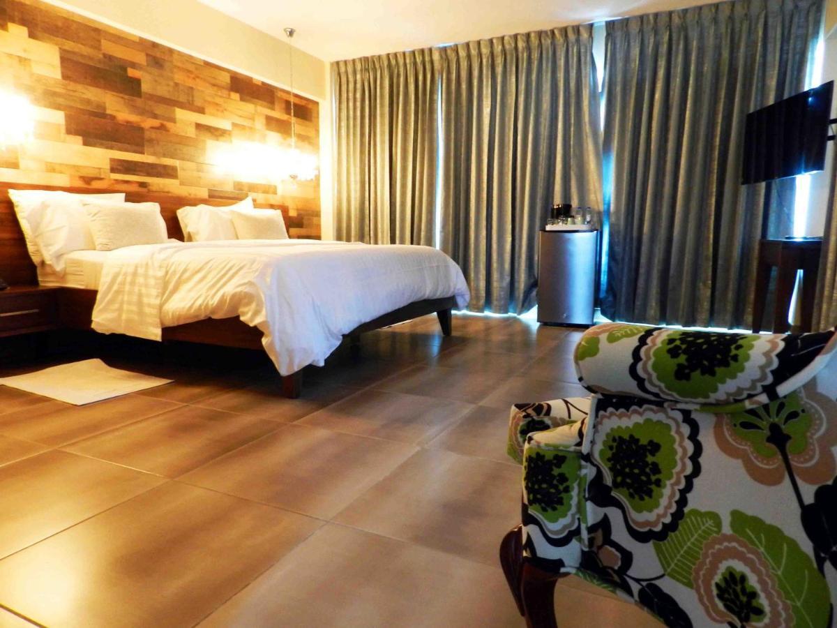 Mon Hotel Boutique Констанца Екстериор снимка